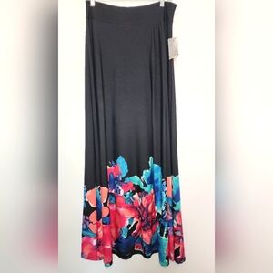 Valerie Stevens vivid floral black maxi‎ skirt
